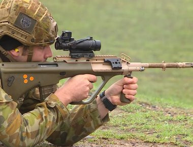 Στρατιώτες 18 χωρών συγκεντρώθηκαν για να δείξουν πως λειτουργούν στο πεδίο της μάχης (βίντεο)